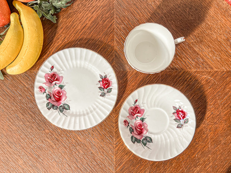 カップ&ソーサー(トリオ) b296a