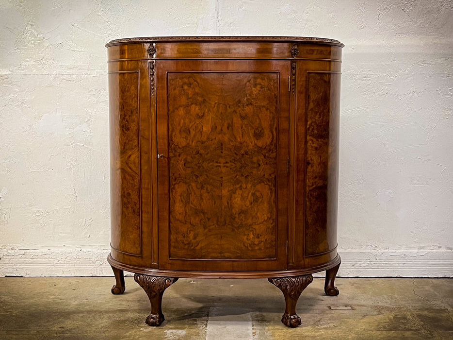 ハーフムーンキャビネットc136