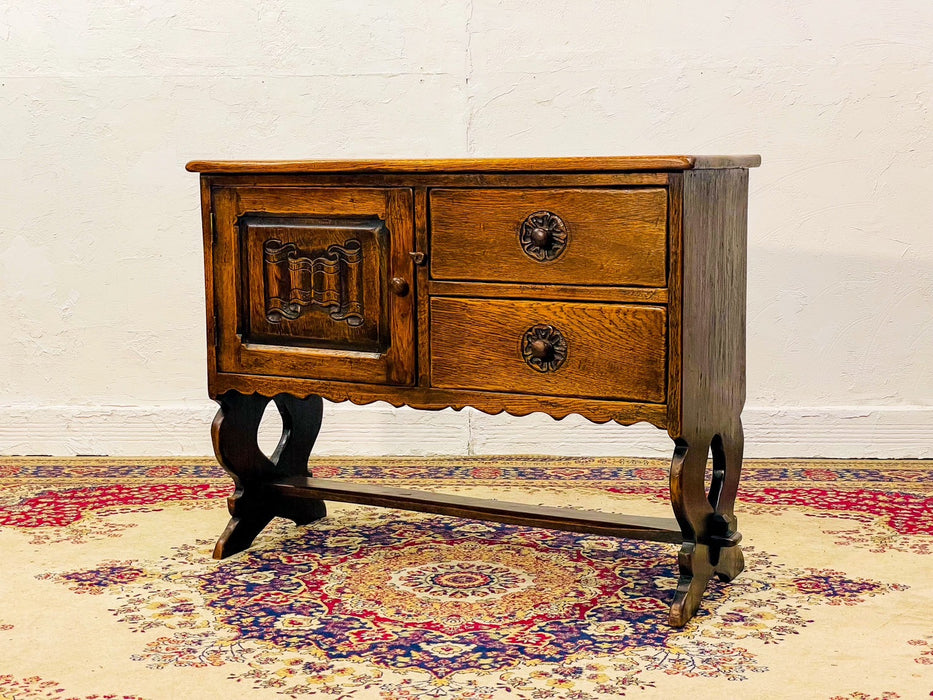 サイドボードe39