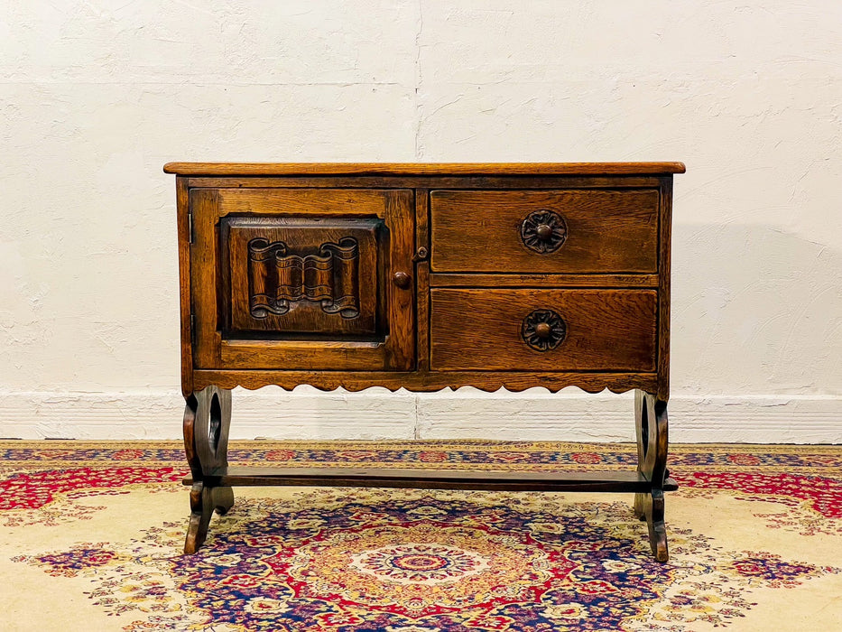 サイドボードe39