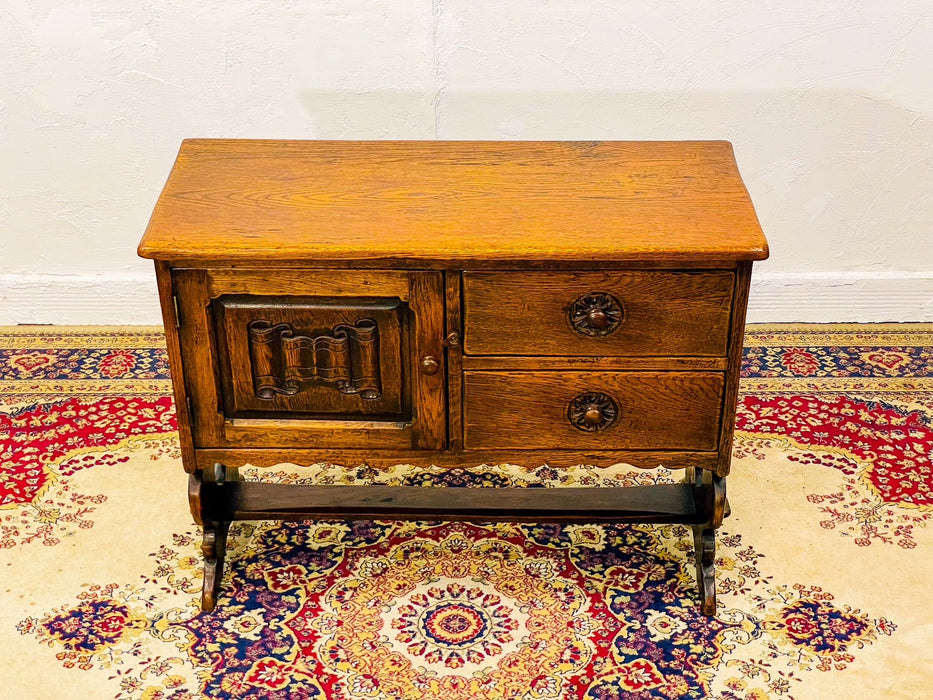 サイドボードe39