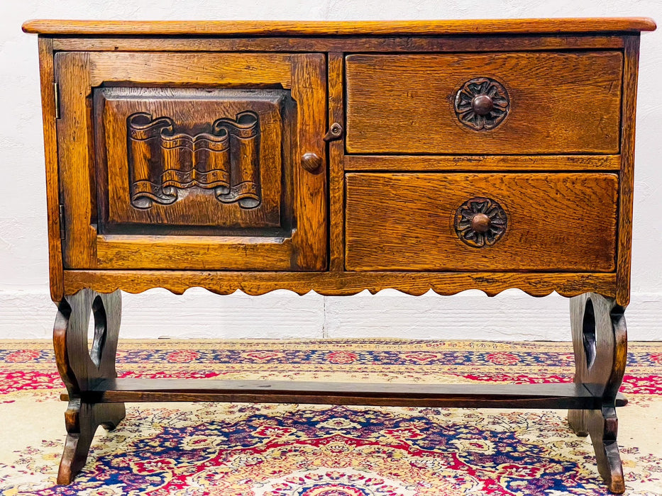 サイドボードe39