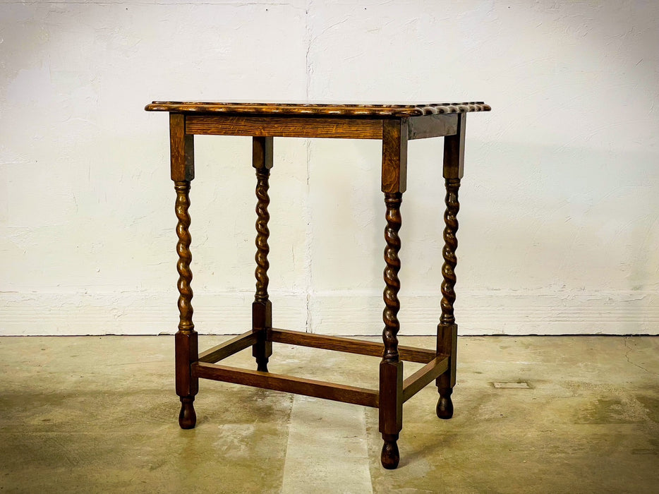 オケージョナルテーブルb33