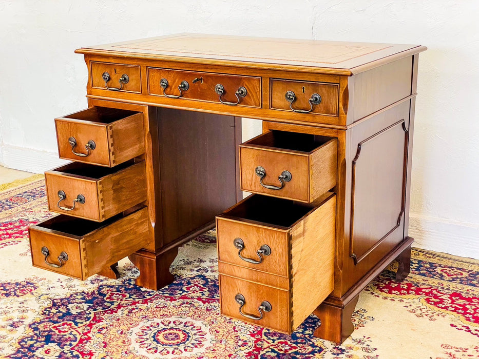 スモールデスクd289